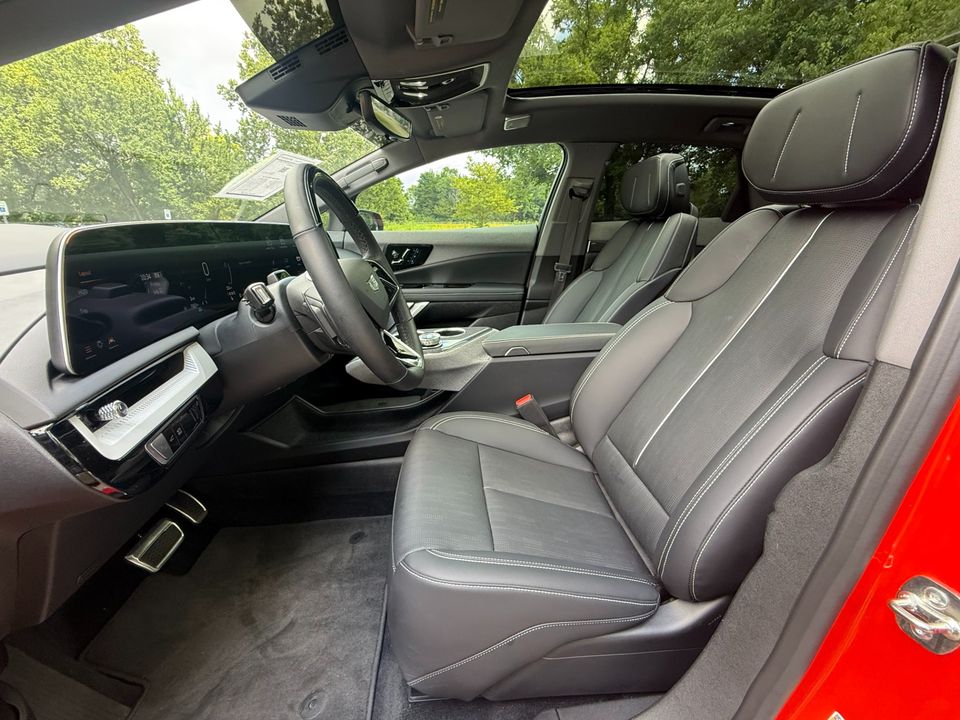2025 Cadillac OPTIQ