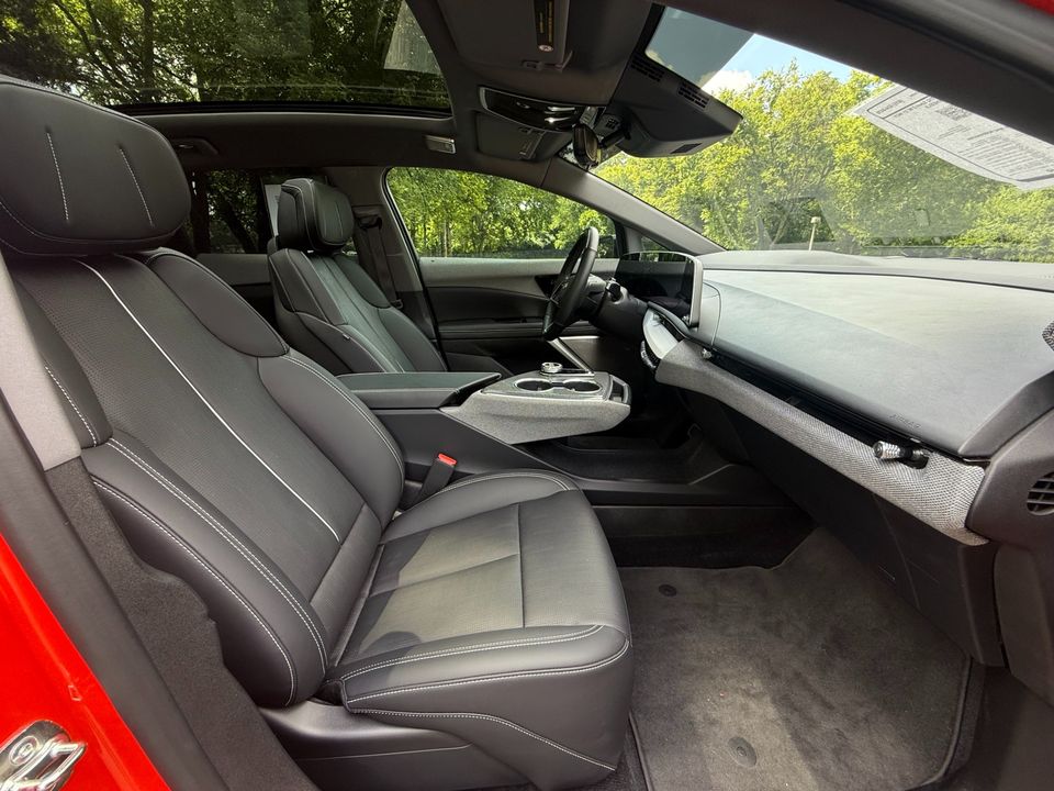 2025 Cadillac OPTIQ