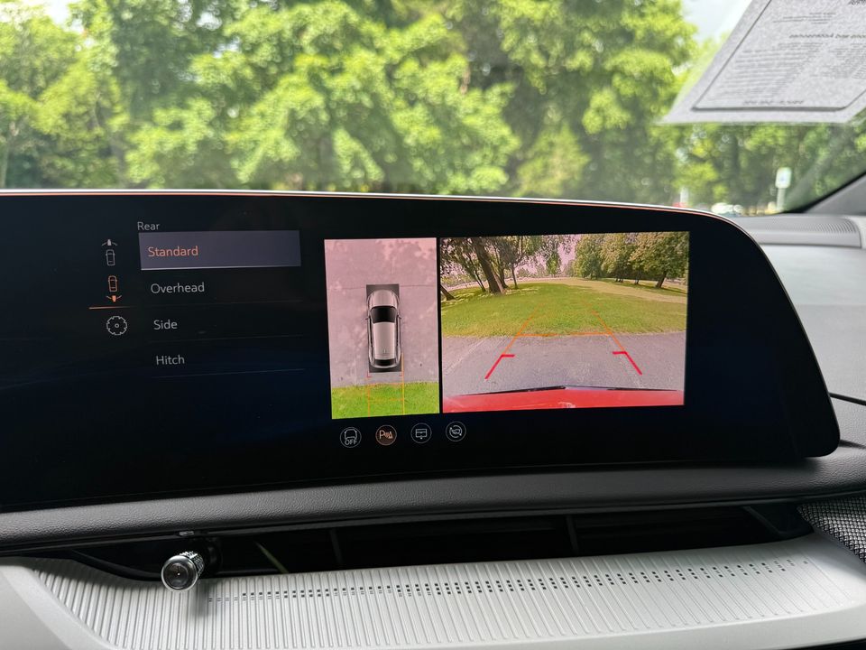 2025 Cadillac OPTIQ