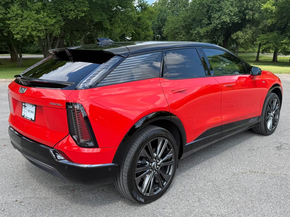 2025 Cadillac OPTIQ