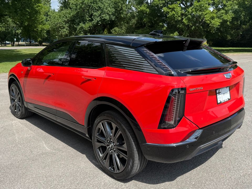 2025 Cadillac OPTIQ