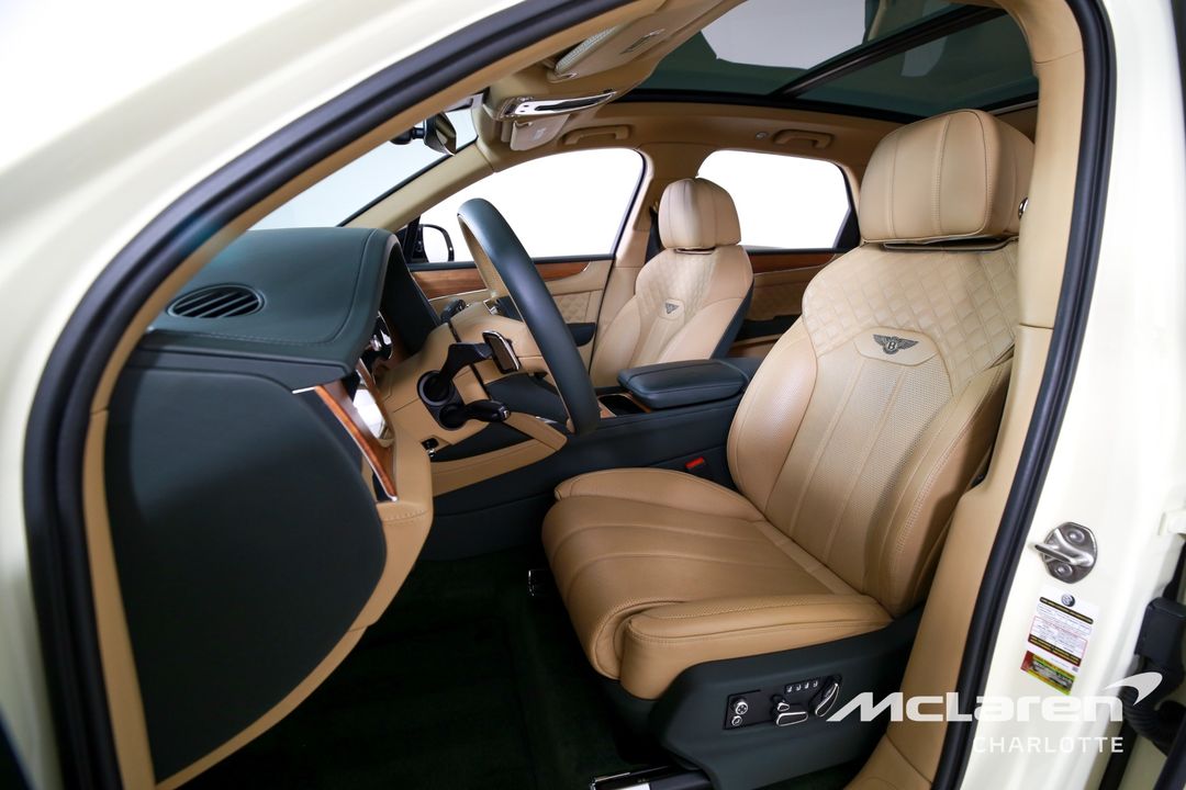 2023 Bentley Bentayga