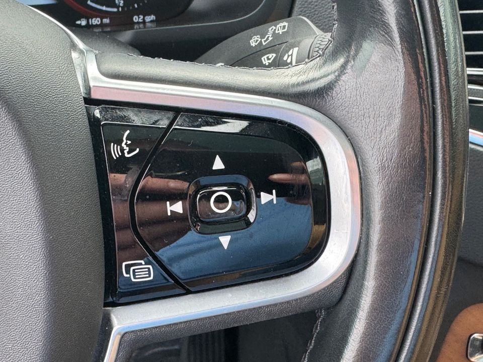 2018 Volvo XC90