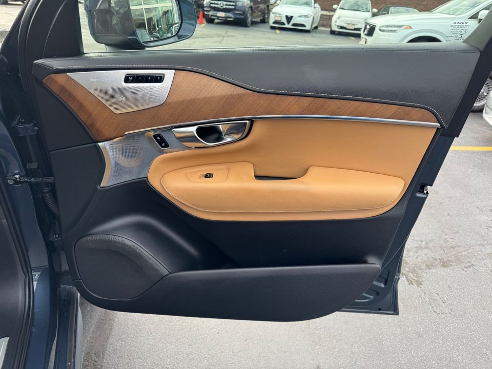2018 Volvo XC90