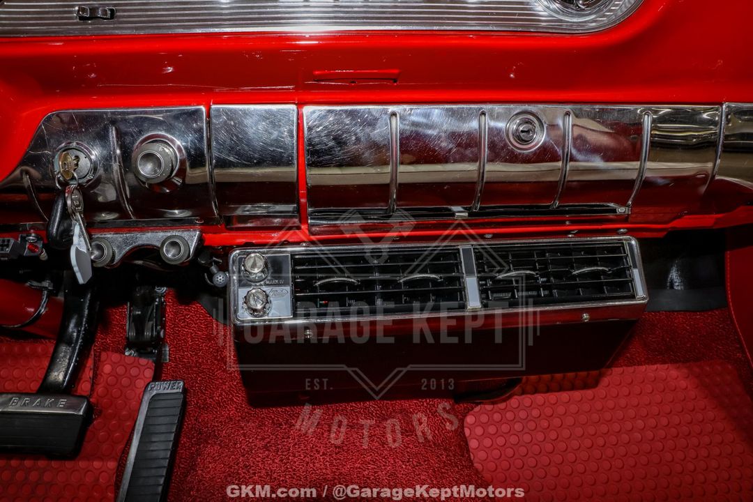 1957 Pontiac Chieftain