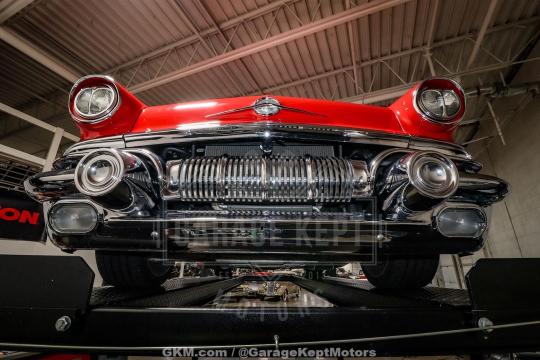 1957 Pontiac Chieftain