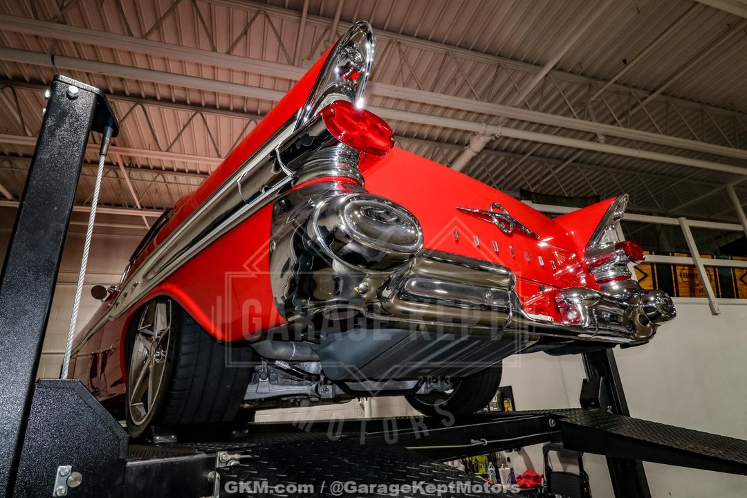 1957 Pontiac Chieftain