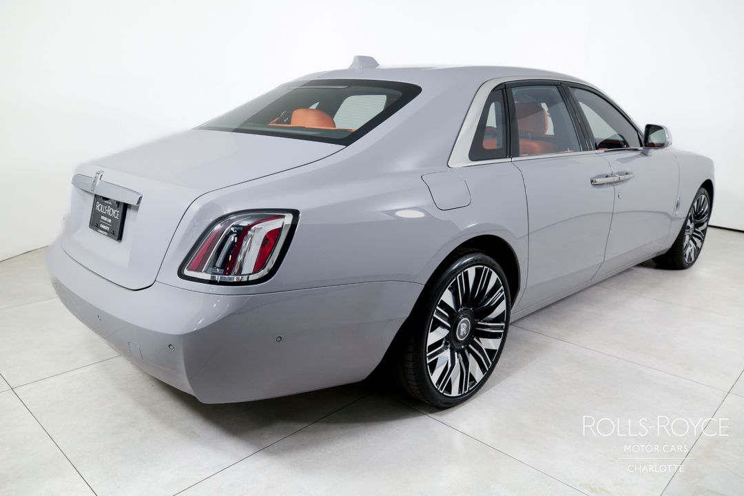 2025 Rolls-Royce Ghost