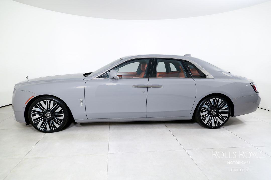 2025 Rolls-Royce Ghost