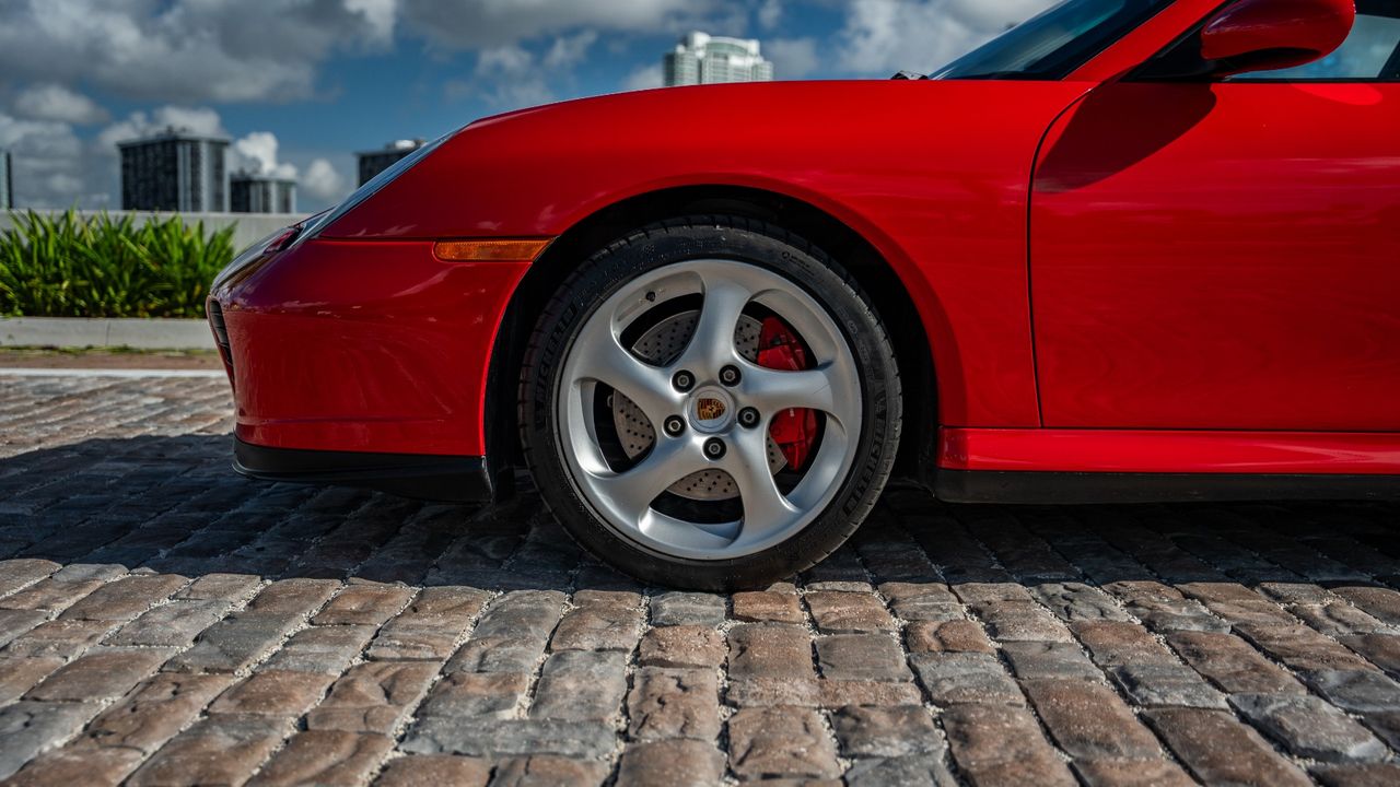 2001 Porsche 911