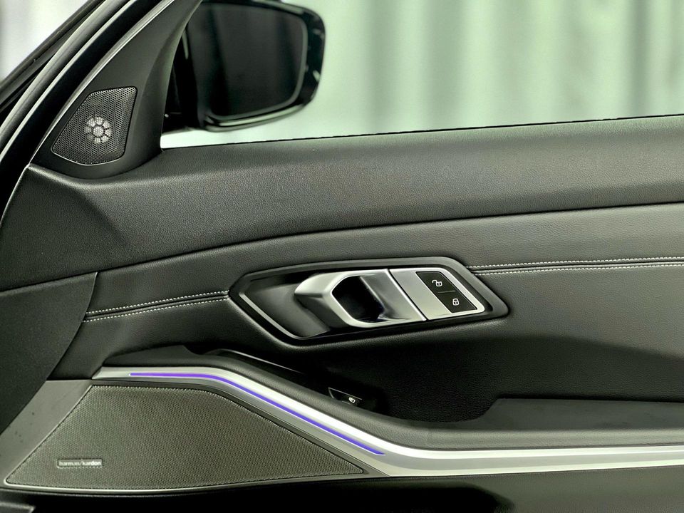 2019 BMW 330i