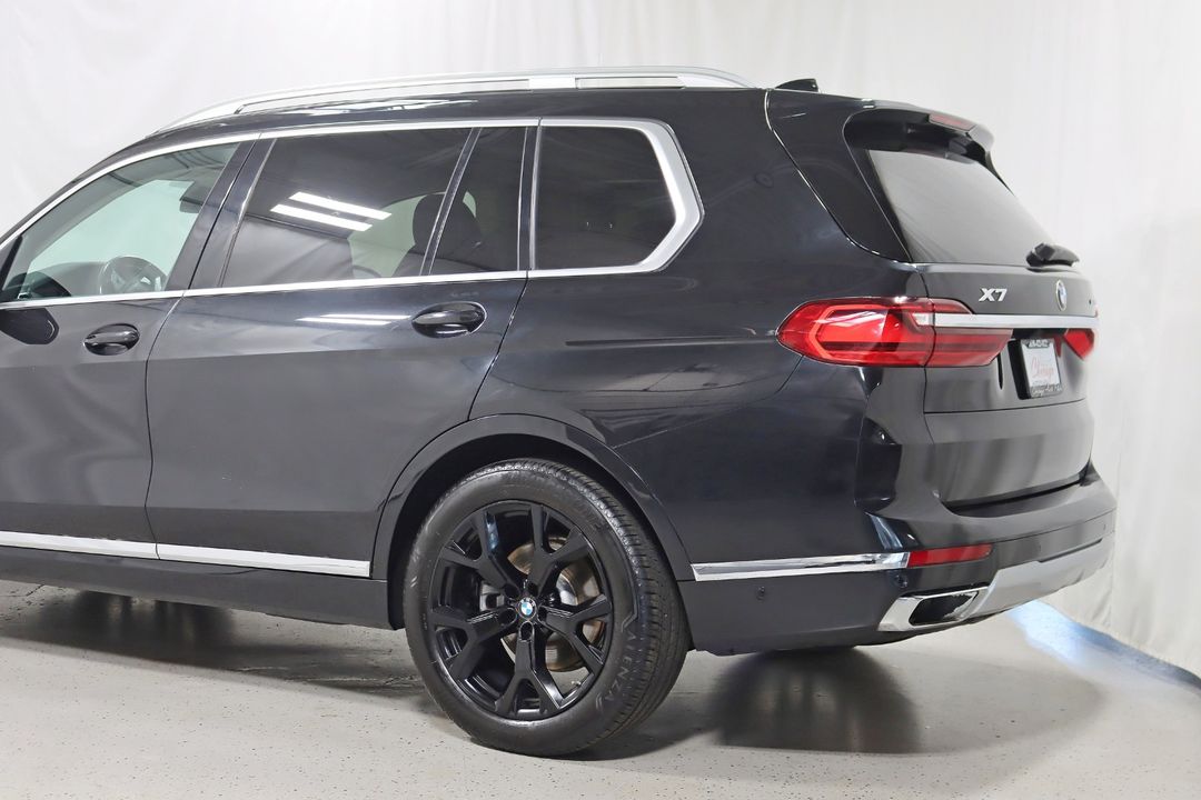 2020 BMW X7