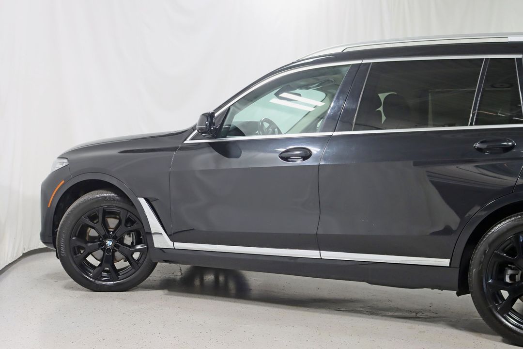 2020 BMW X7
