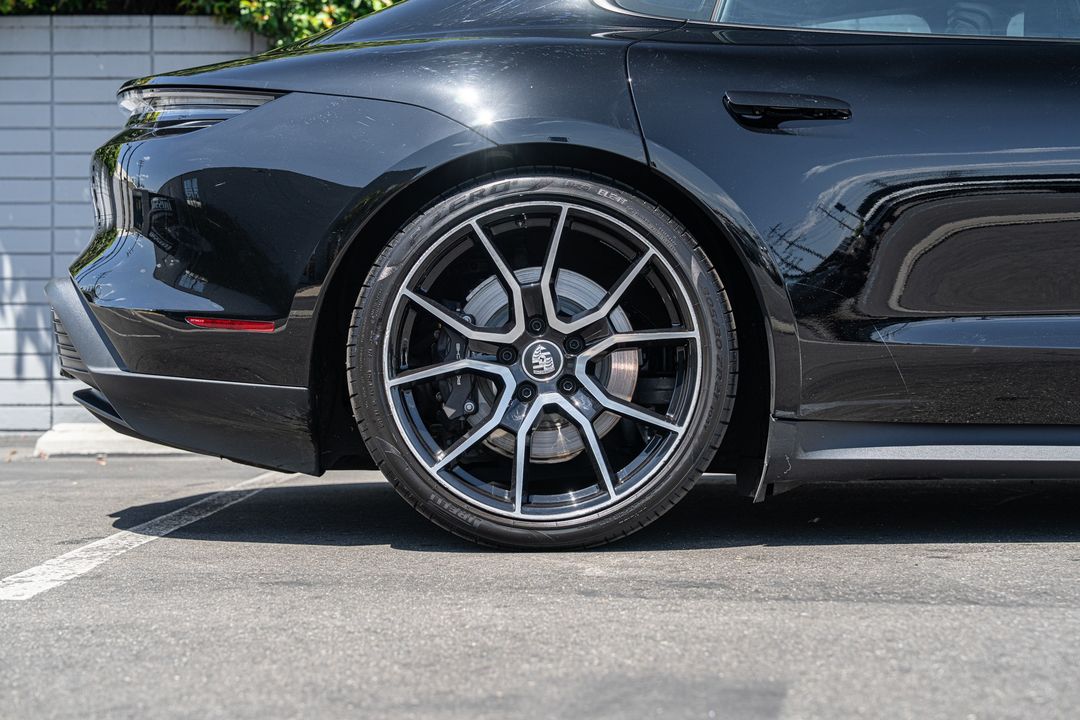2024 Porsche Taycan