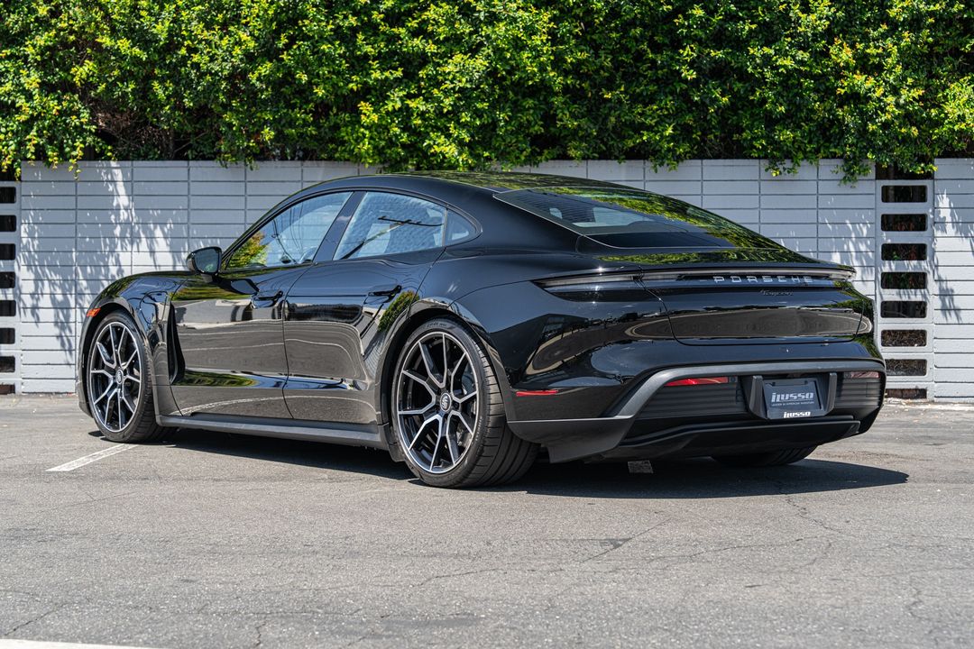 2024 Porsche Taycan