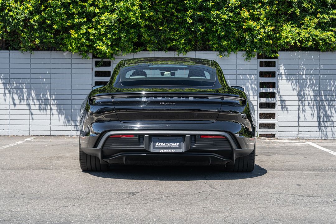 2024 Porsche Taycan