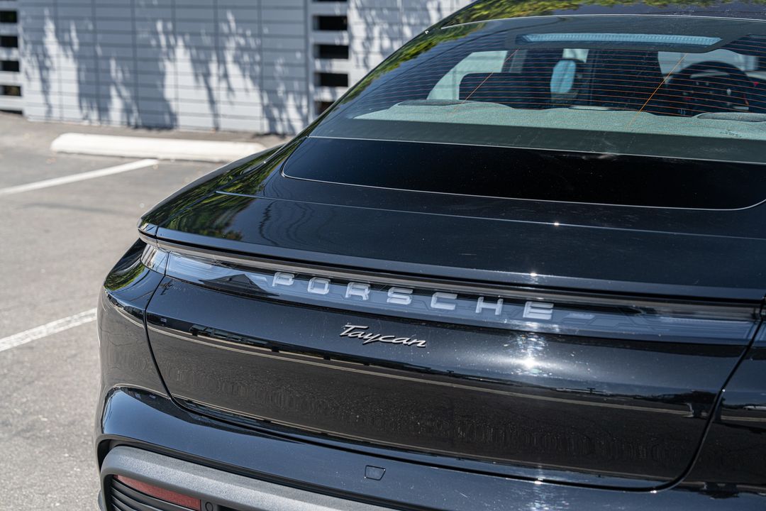 2024 Porsche Taycan