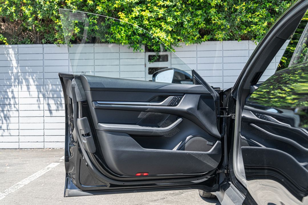 2024 Porsche Taycan