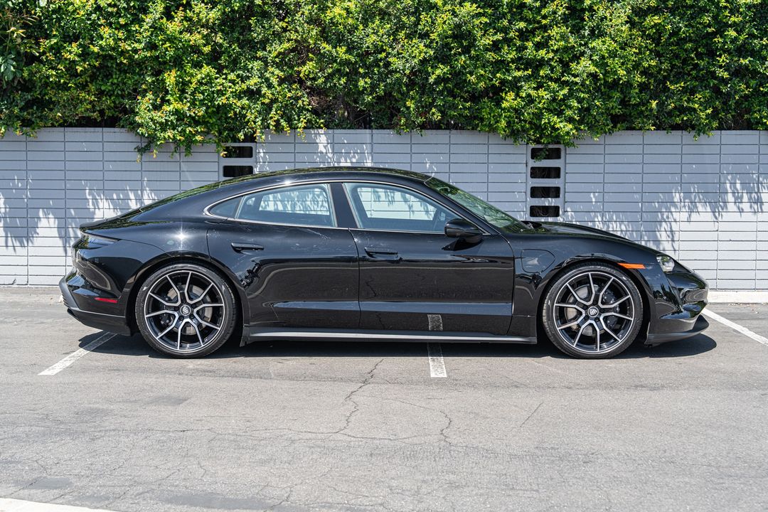 2024 Porsche Taycan