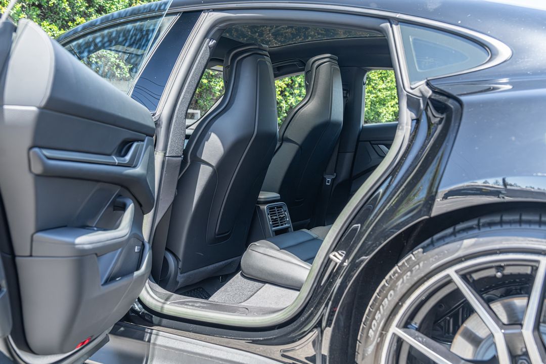 2024 Porsche Taycan