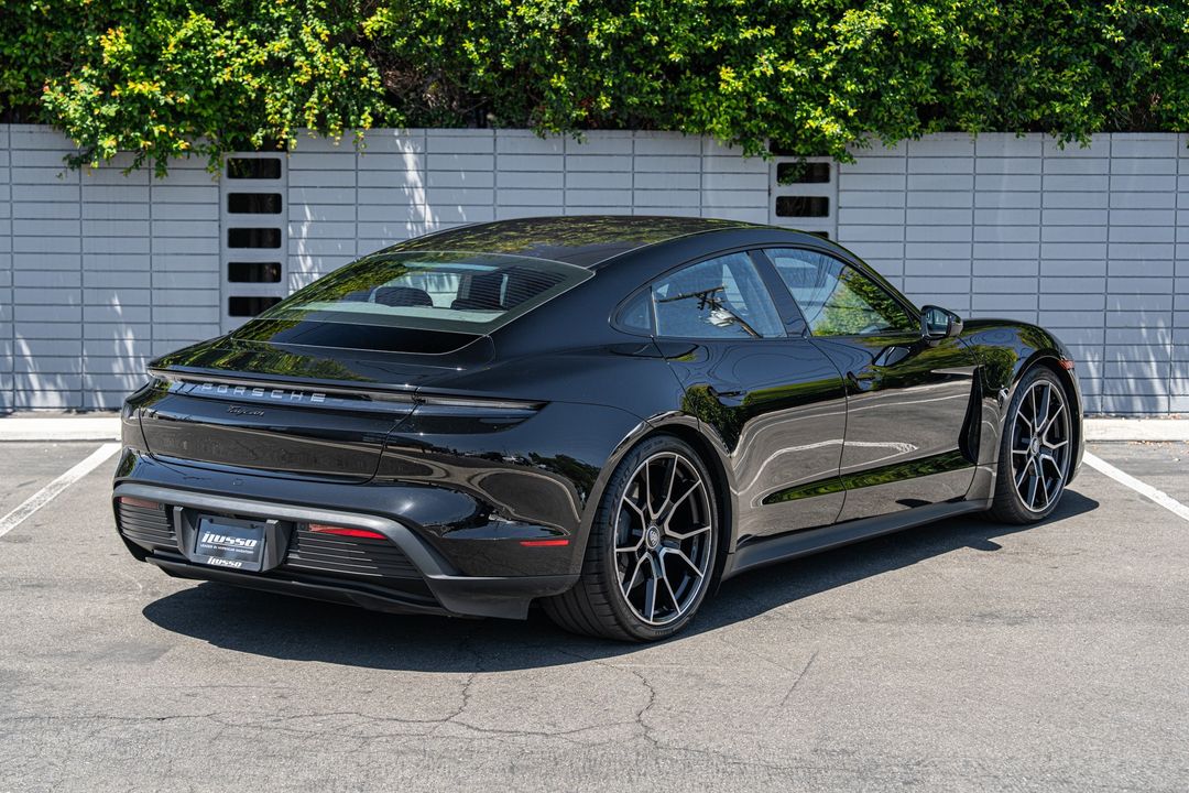 2024 Porsche Taycan