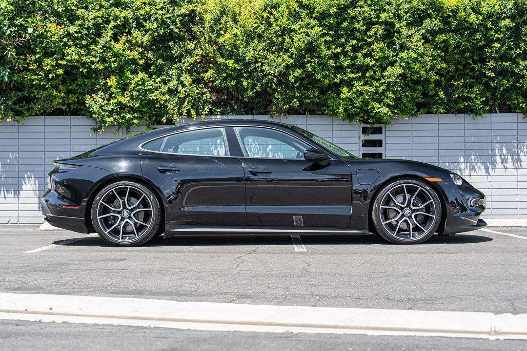 2024 Porsche Taycan