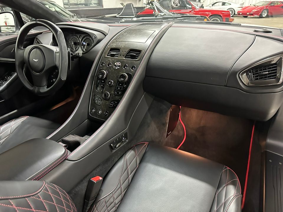 2018 Aston Martin Vanquish S