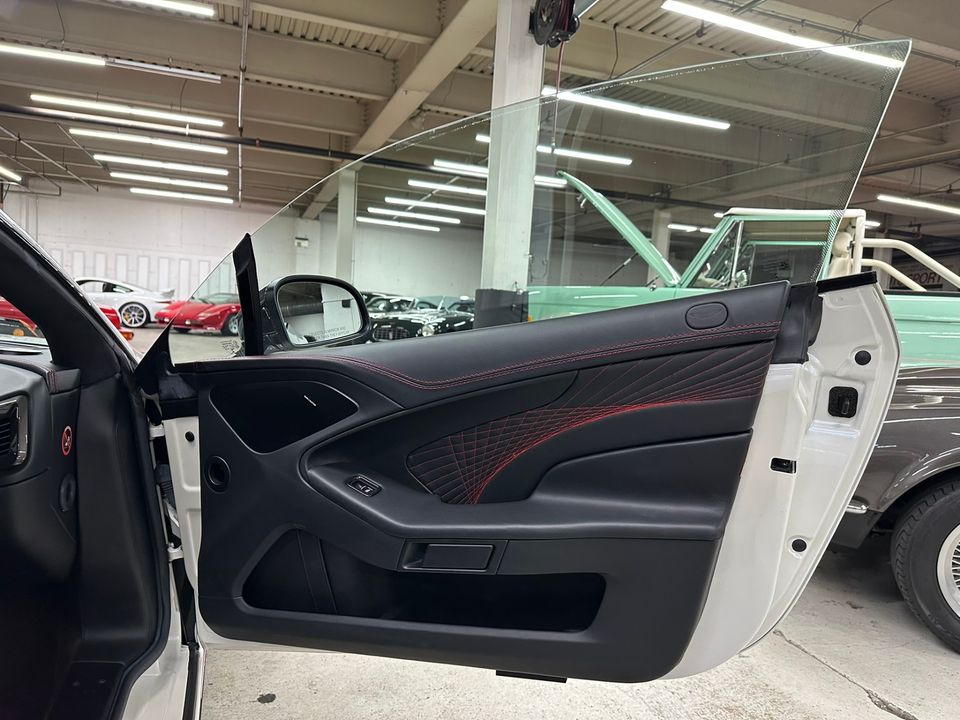 2018 Aston Martin Vanquish S