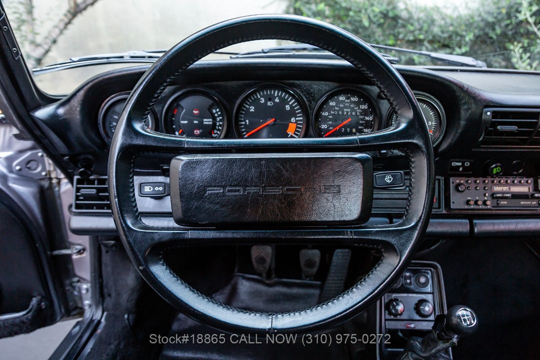 1986 Porsche Carrera