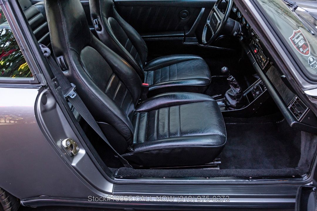1986 Porsche Carrera