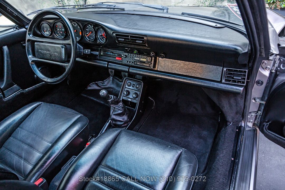 1986 Porsche Carrera
