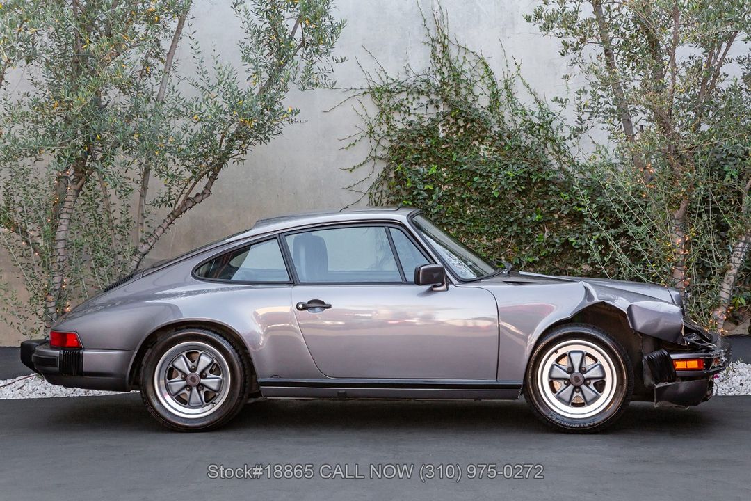 1986 Porsche Carrera