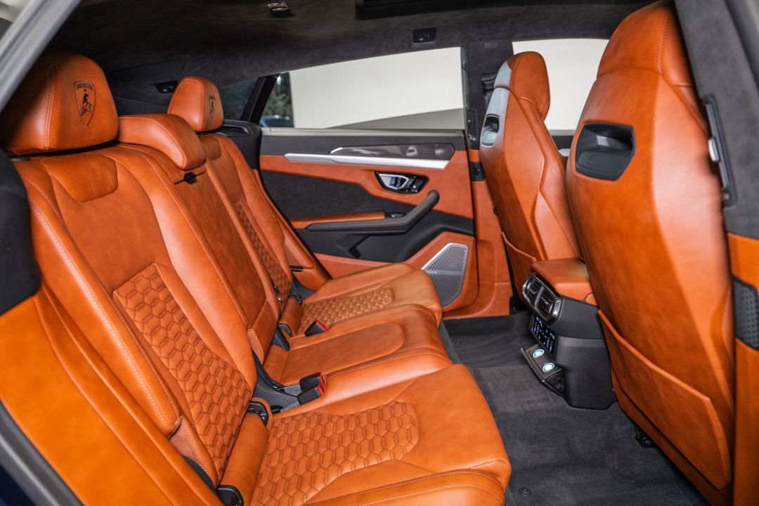 2020 Lamborghini Urus