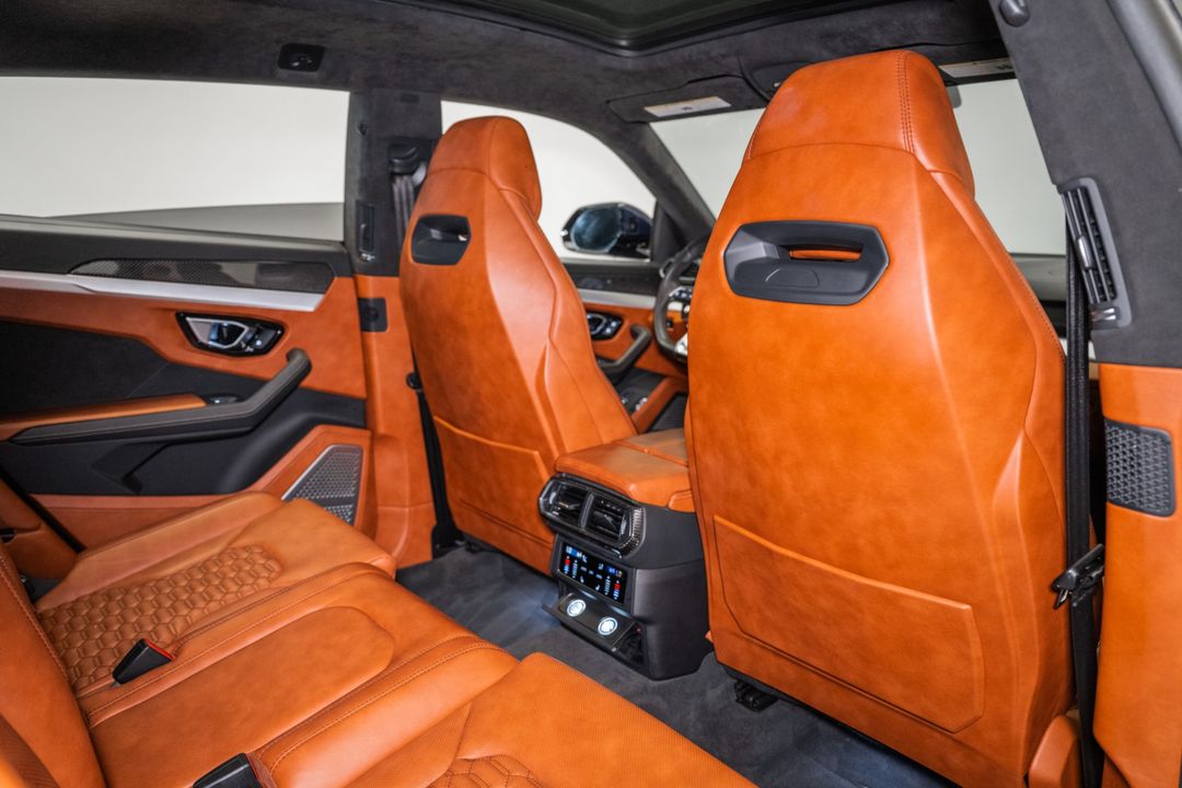 2020 Lamborghini Urus