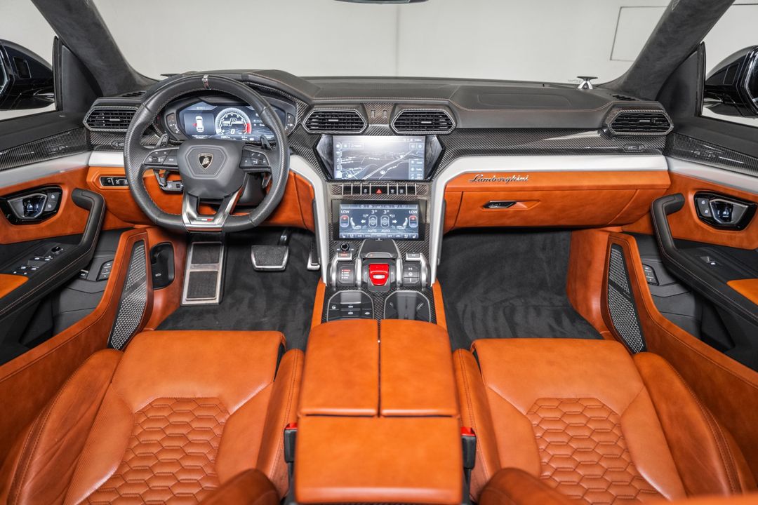 2020 Lamborghini Urus