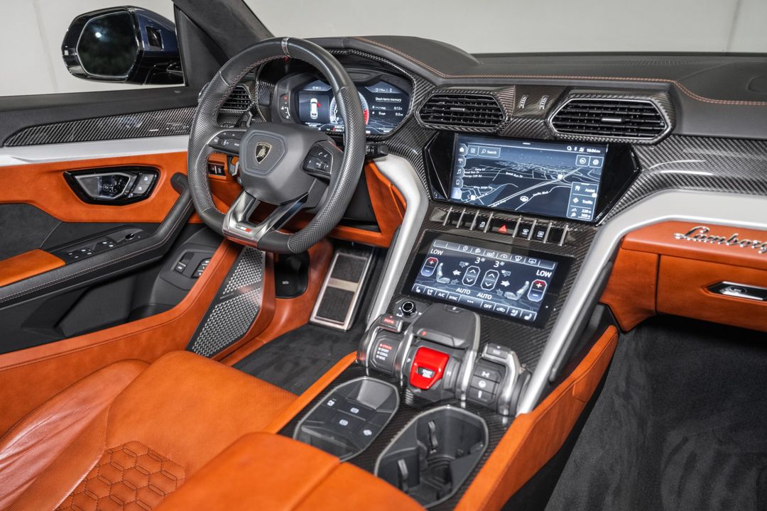 2020 Lamborghini Urus