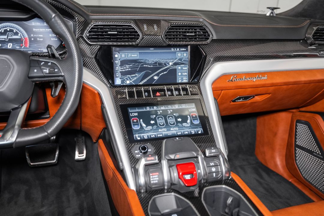 2020 Lamborghini Urus