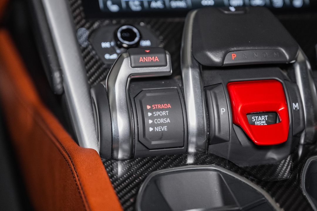 2020 Lamborghini Urus