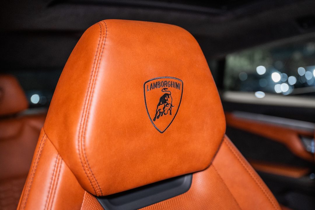 2020 Lamborghini Urus