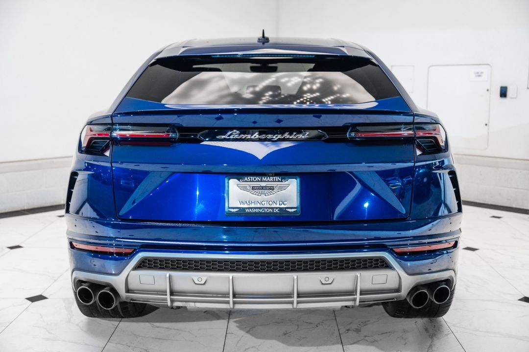 2020 Lamborghini Urus