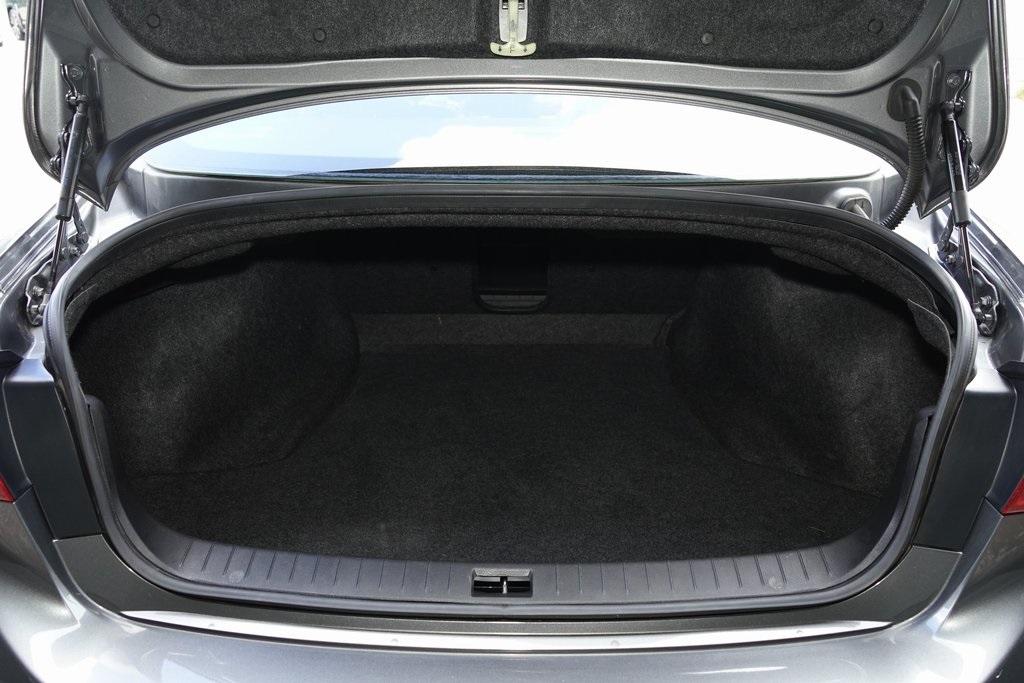 2015 INFINITI Q50