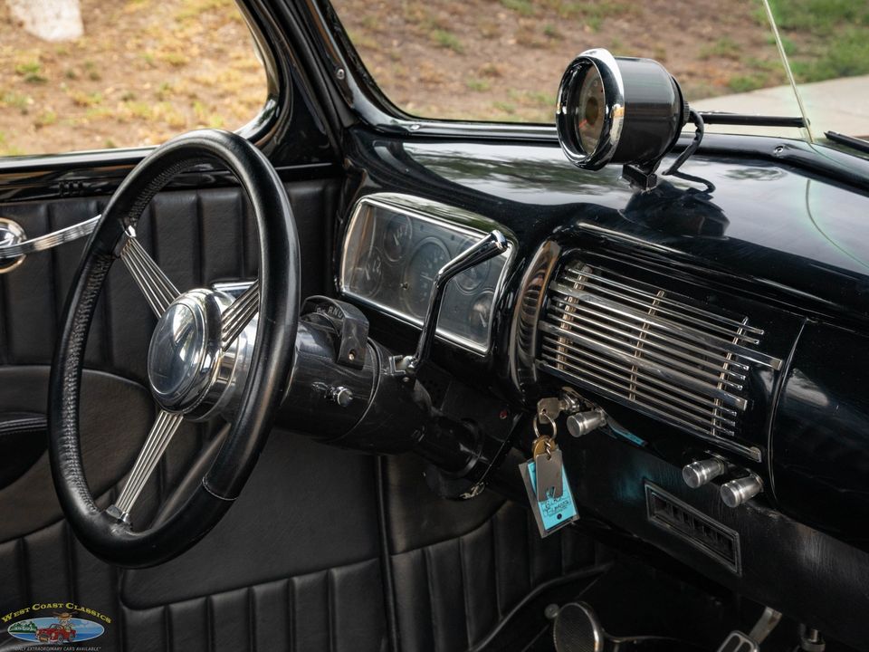 1940 Ford Deluxe Custom Coupe