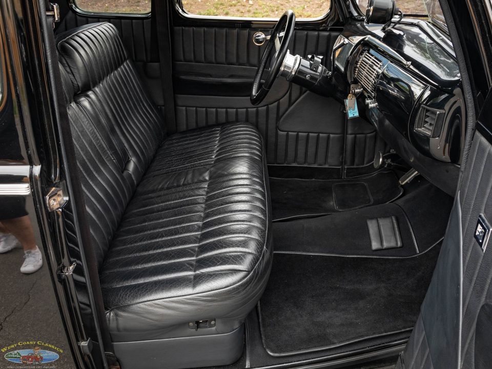 1940 Ford Deluxe Custom Coupe