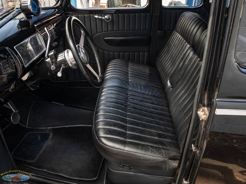 1940 Ford Deluxe Custom Coupe