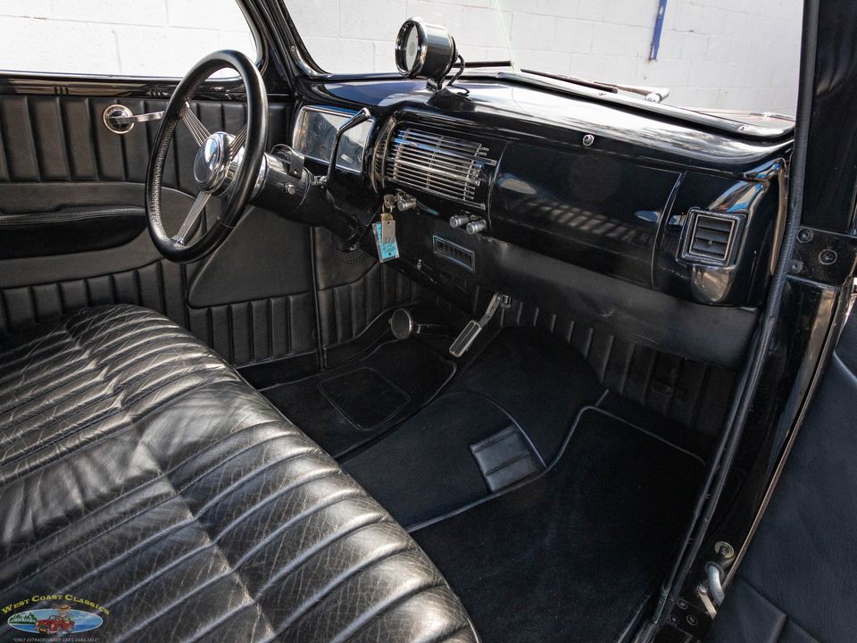 1940 Ford Deluxe Custom Coupe