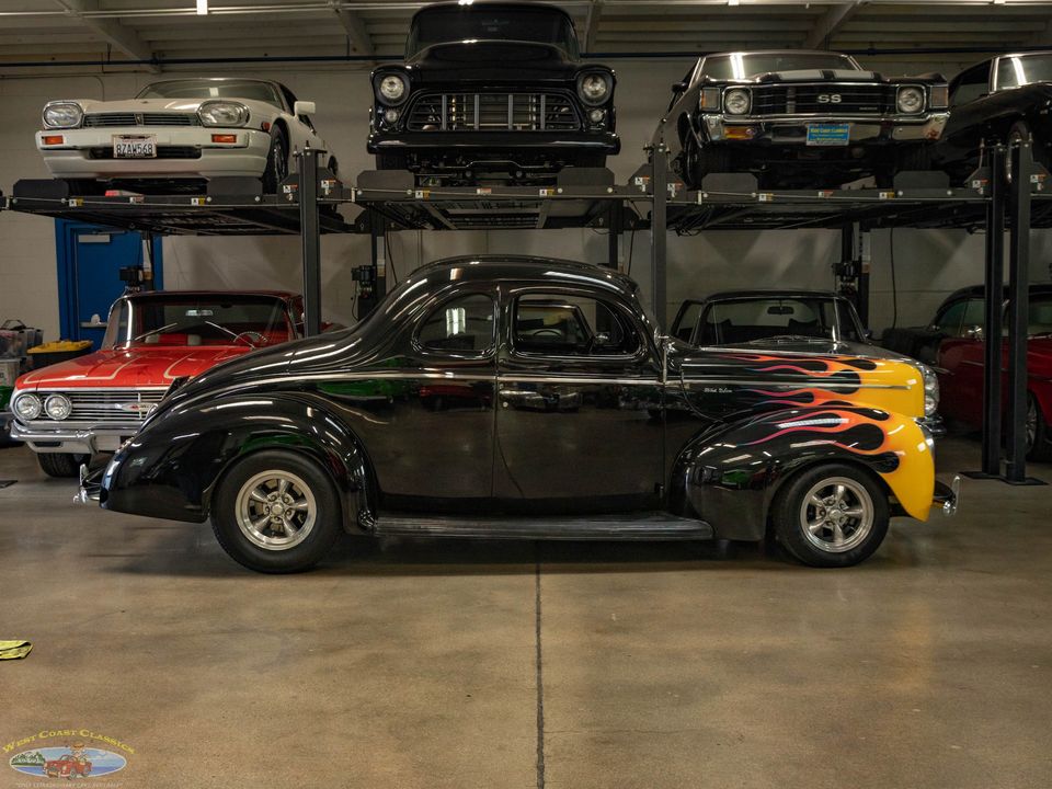 1940 Ford Deluxe Custom Coupe