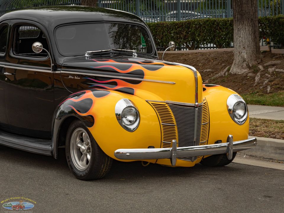 1940 Ford Deluxe Custom Coupe
