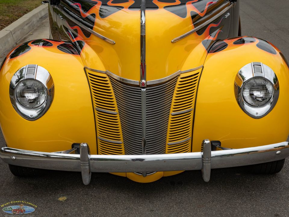 1940 Ford Deluxe Custom Coupe