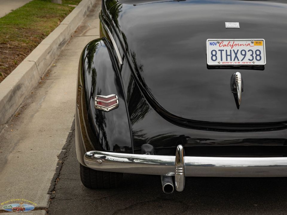 1940 Ford Deluxe Custom Coupe