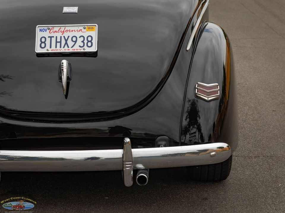 1940 Ford Deluxe Custom Coupe